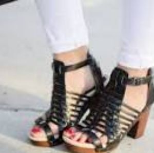 Jambu Valentina Black sand